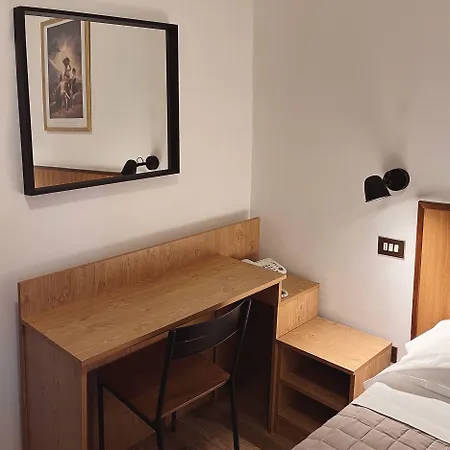 Hotel Umbria 2*
