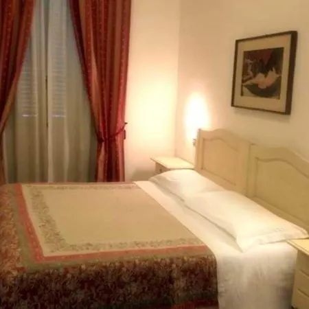 Hotel Umbria 2*