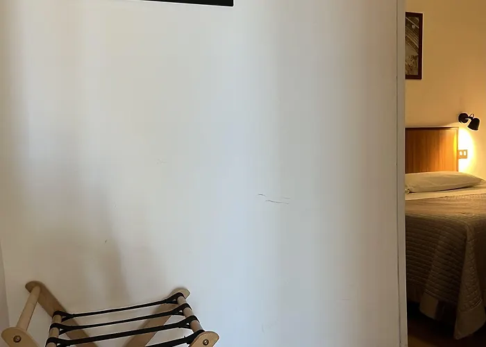 ウンブリア ホテル 2*